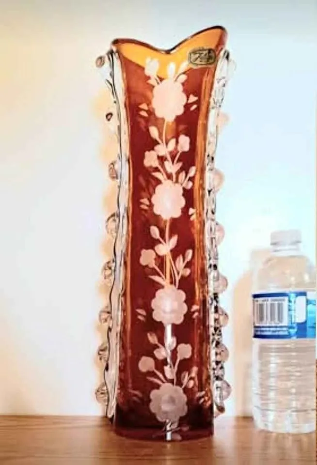 Vtg.Tall Julia Hand Crafted Stunning Vase thumbnail