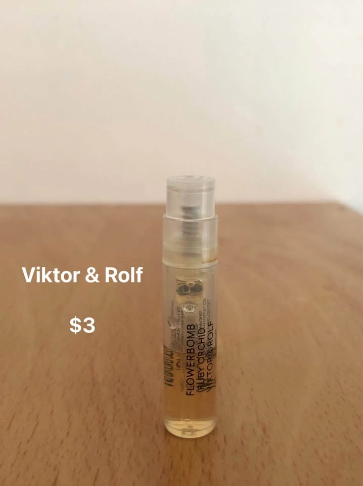 Women/Unisex Perfume Samples 2/2 - photo 3