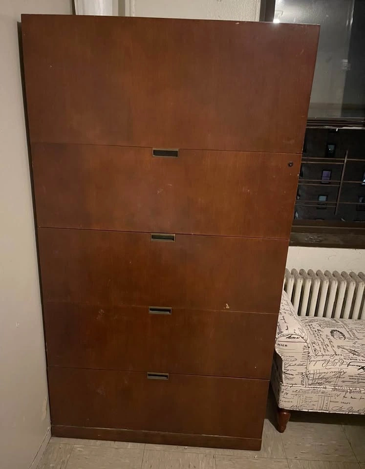 Large Vintage Armoire Walnut Dresser in Excellent Condition - photo 3