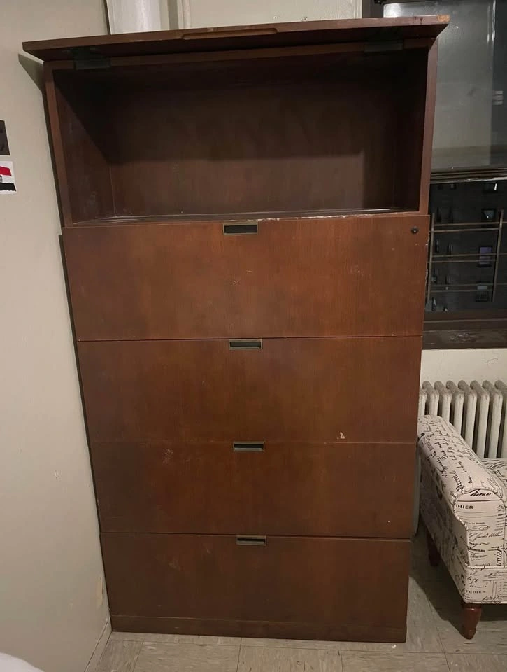 Large Vintage Armoire Walnut Dresser in Excellent Condition - photo 5