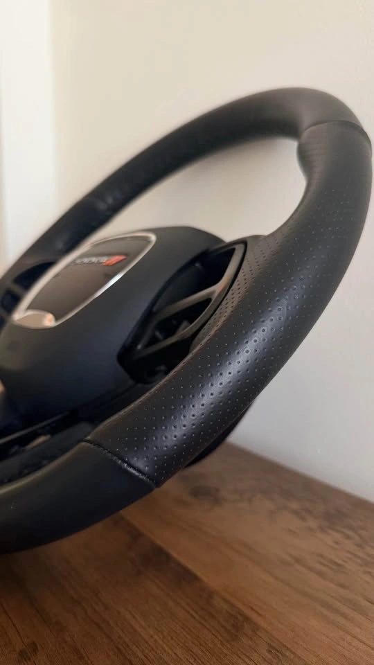Dodge Steering Wheel with Paddle Shifters Challenger/Charger/Dur - photo 4