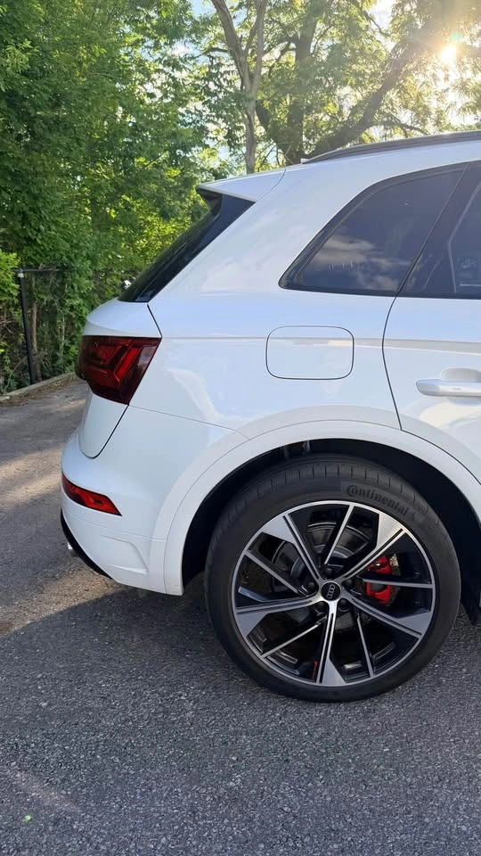 2022 Audi SQ5 - photo 4