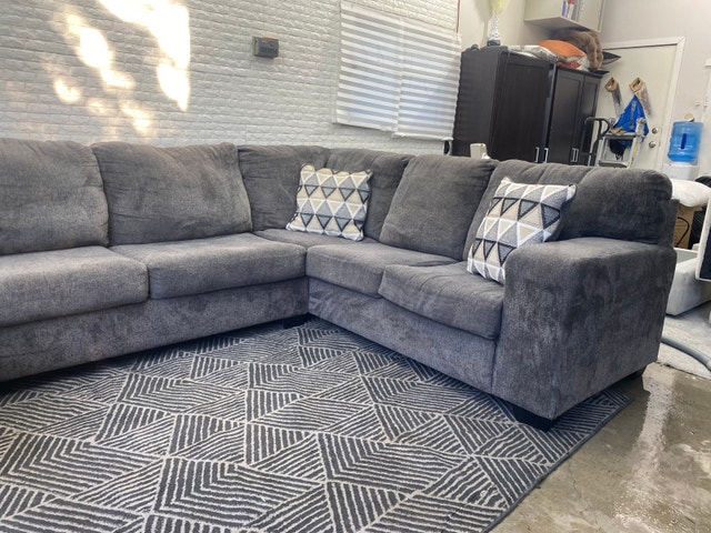 Large Grey Sectional - photo 4