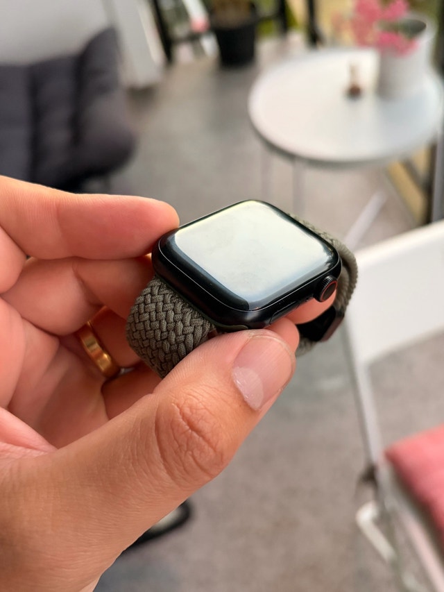 Apple Watch Series 9 - 45mm - photo 2