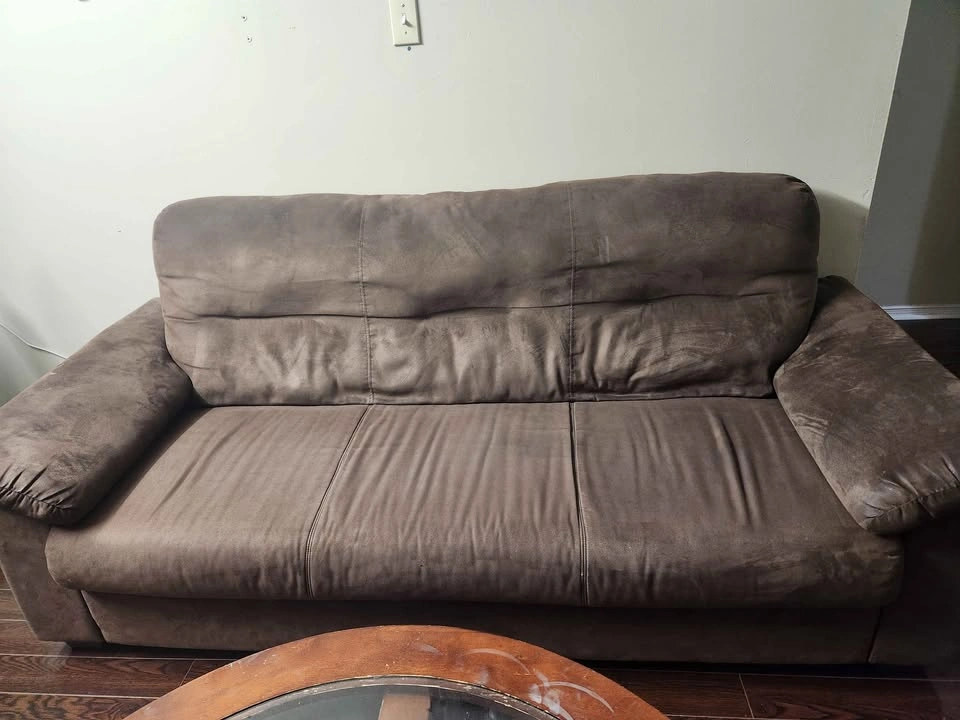 3 seater sofa available for sale - photo 2