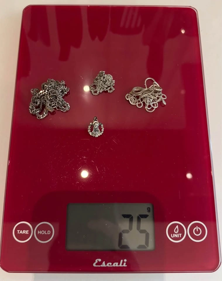 Sterling Silver Jewelry Lot (.925) – Chains, Ring & Pendant 40g - photo 4