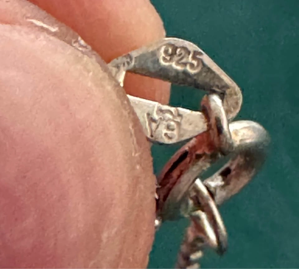 Sterling Silver Jewelry Lot (.925) – Chains, Ring & Pendant 40g - photo 5