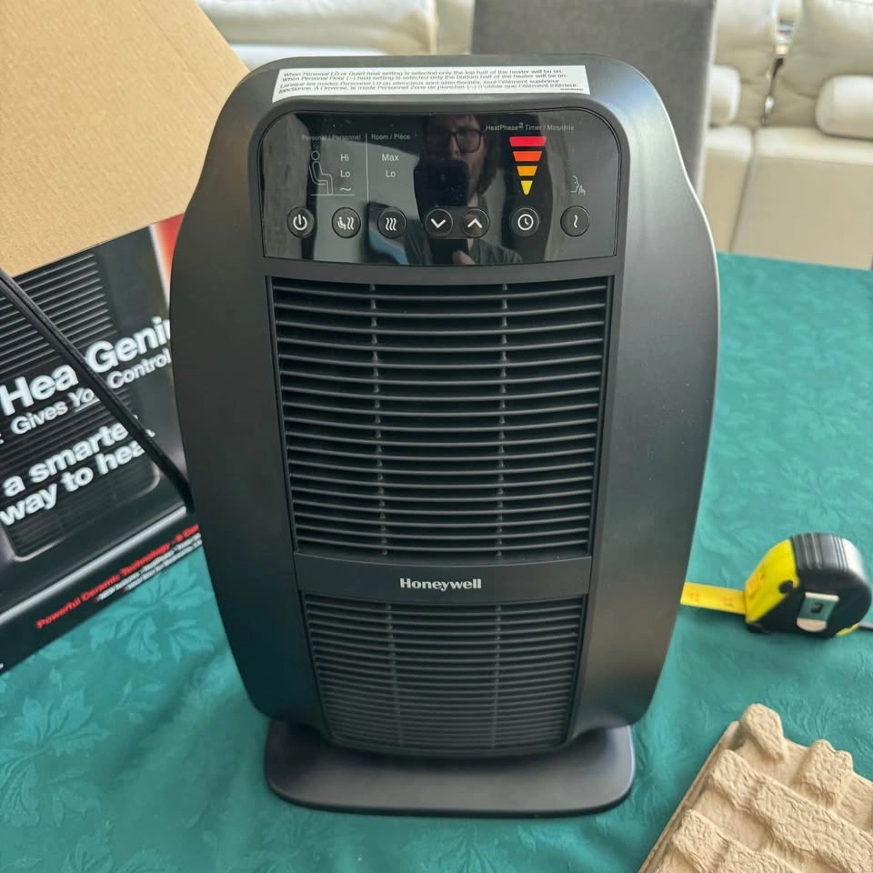 BRAND NEW Honeywell HeatGenius Ceramic Heater - photo 5