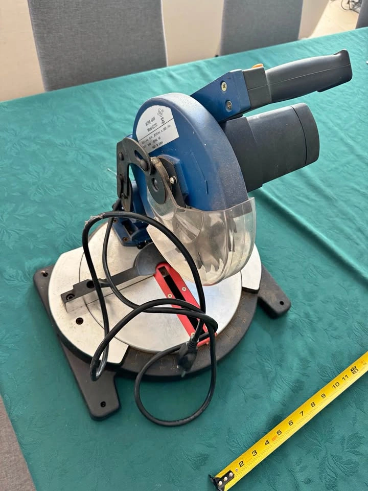 Mitre Saw + Black & Decker 7¼” Circular Saw