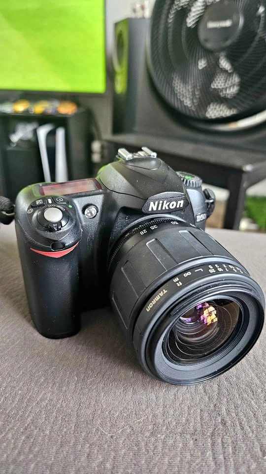 Nikon D50 DSLR Camera with Tamron Lens