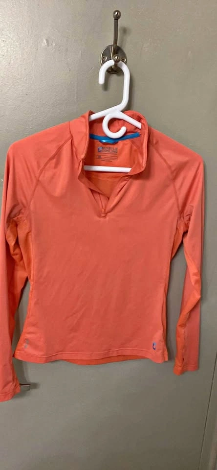 Mobile Cooling/ moisture wicking 1/4 Zip Long Sleeve Shirt size