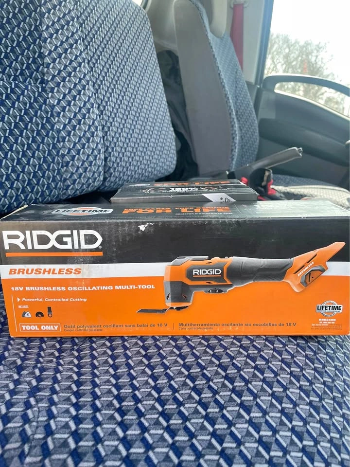 Rigid 18v OSCILLATING tool power tool