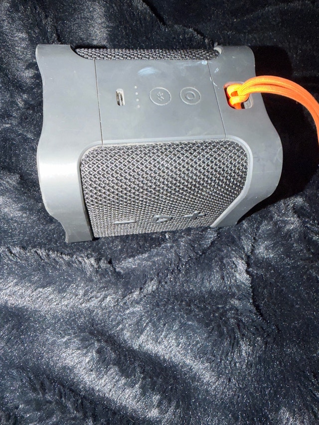 skullCandy speaker - photo 3
