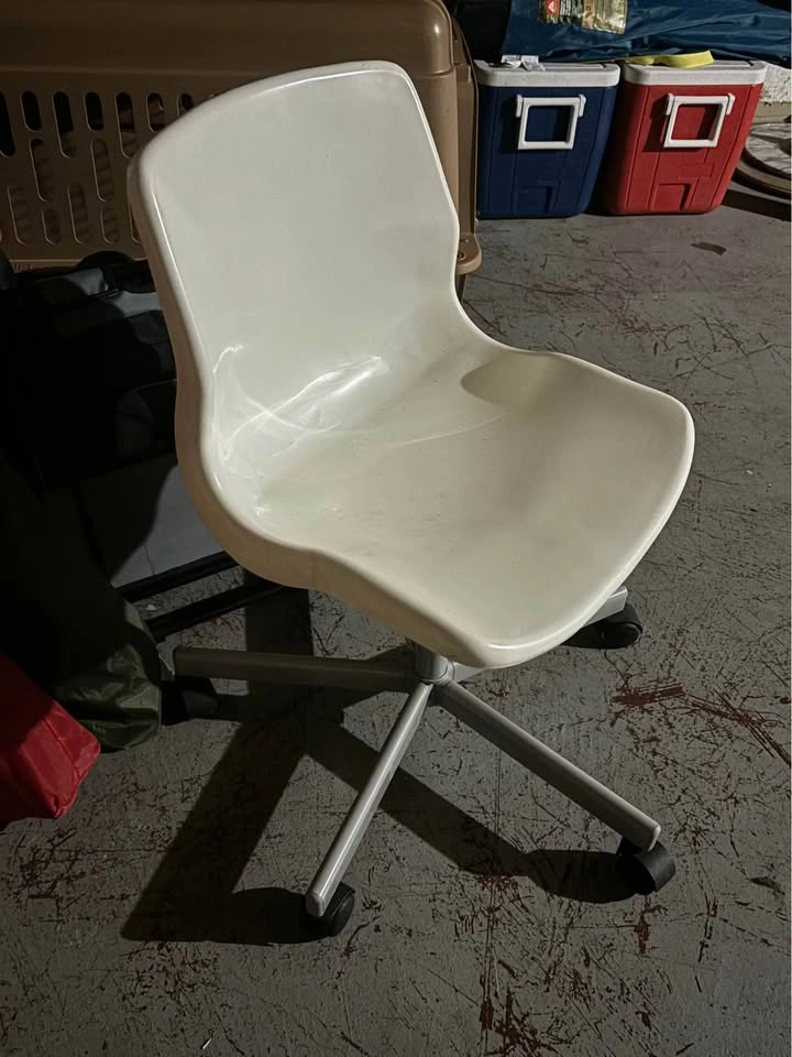 Desk Chair - photo 2