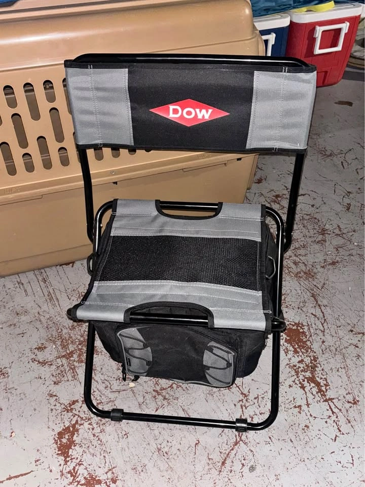 Cooler/Chair