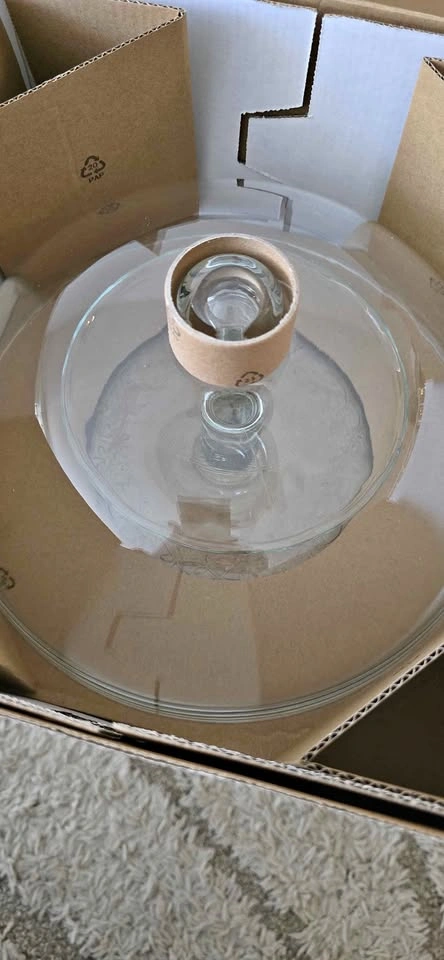 Ikea ARV BROLLOP [Moving Sale]
