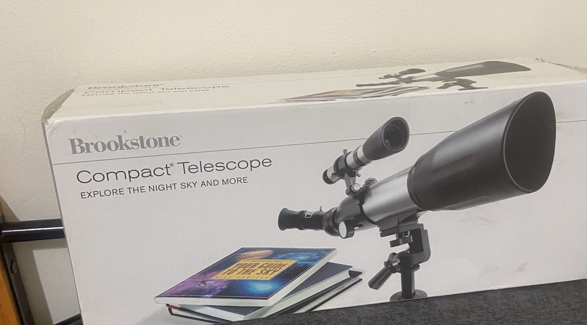 Brookstone Compact Telescope - photo 2