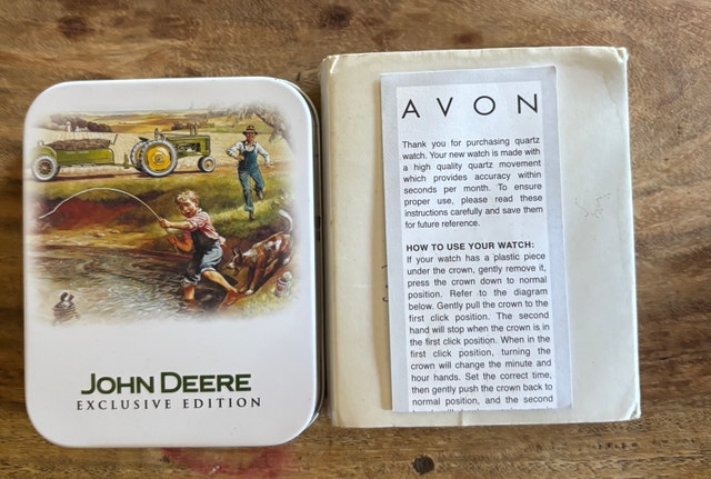 Exclusive Edition John Deere Pocket Watch - photo 3