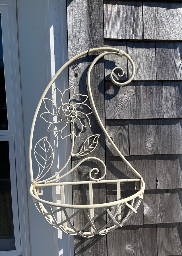 Nice metal wall Flower Basket - photo 2