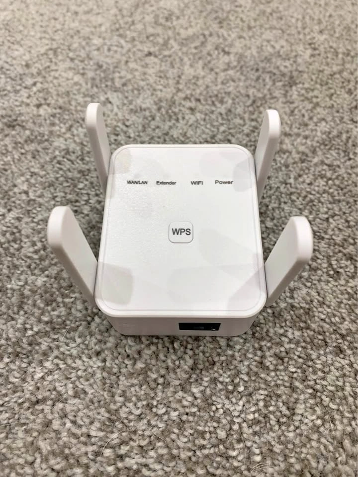 1200Mbps Dual Band WiFi Range Extender