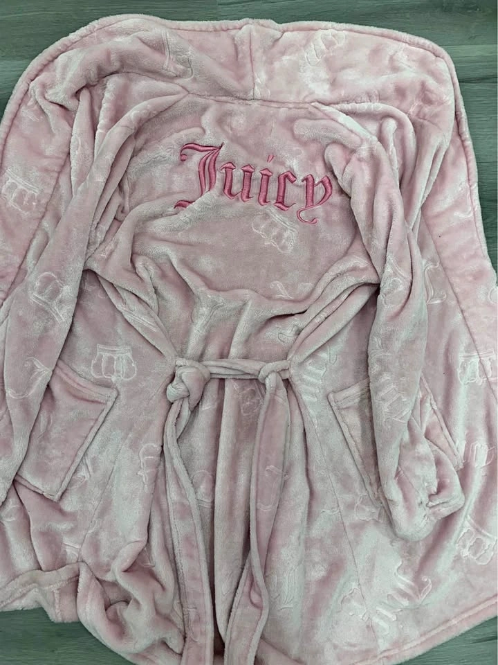 Juicy Couture Plush Robe