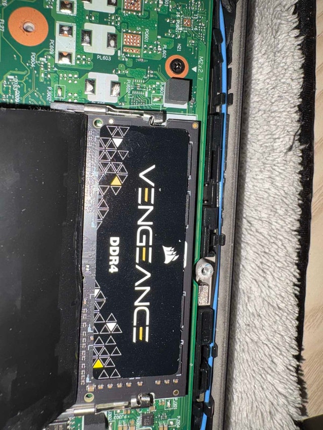 Lenovo t480s 24GB RAM - photo 4