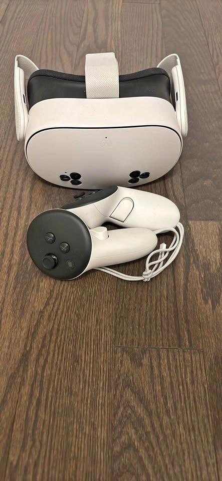 *NEED GONE* 128 GB Meta Quest 3s - 300 OBO