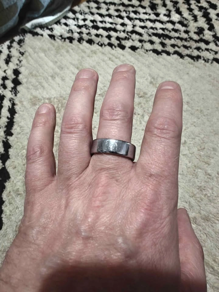 Oura Ring 4 Smart Ring - Size 11 - photo 3