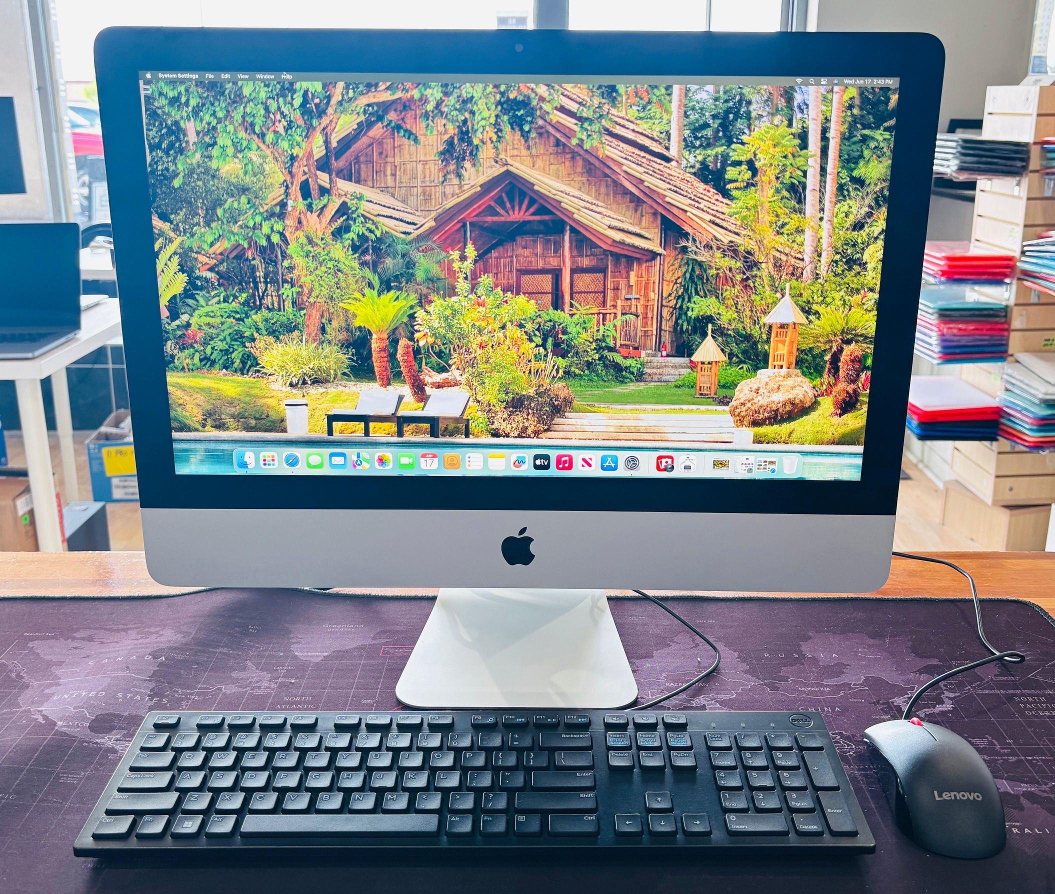Apple iMac 21.5” 4K Retina i5 8GB 256GB SSD