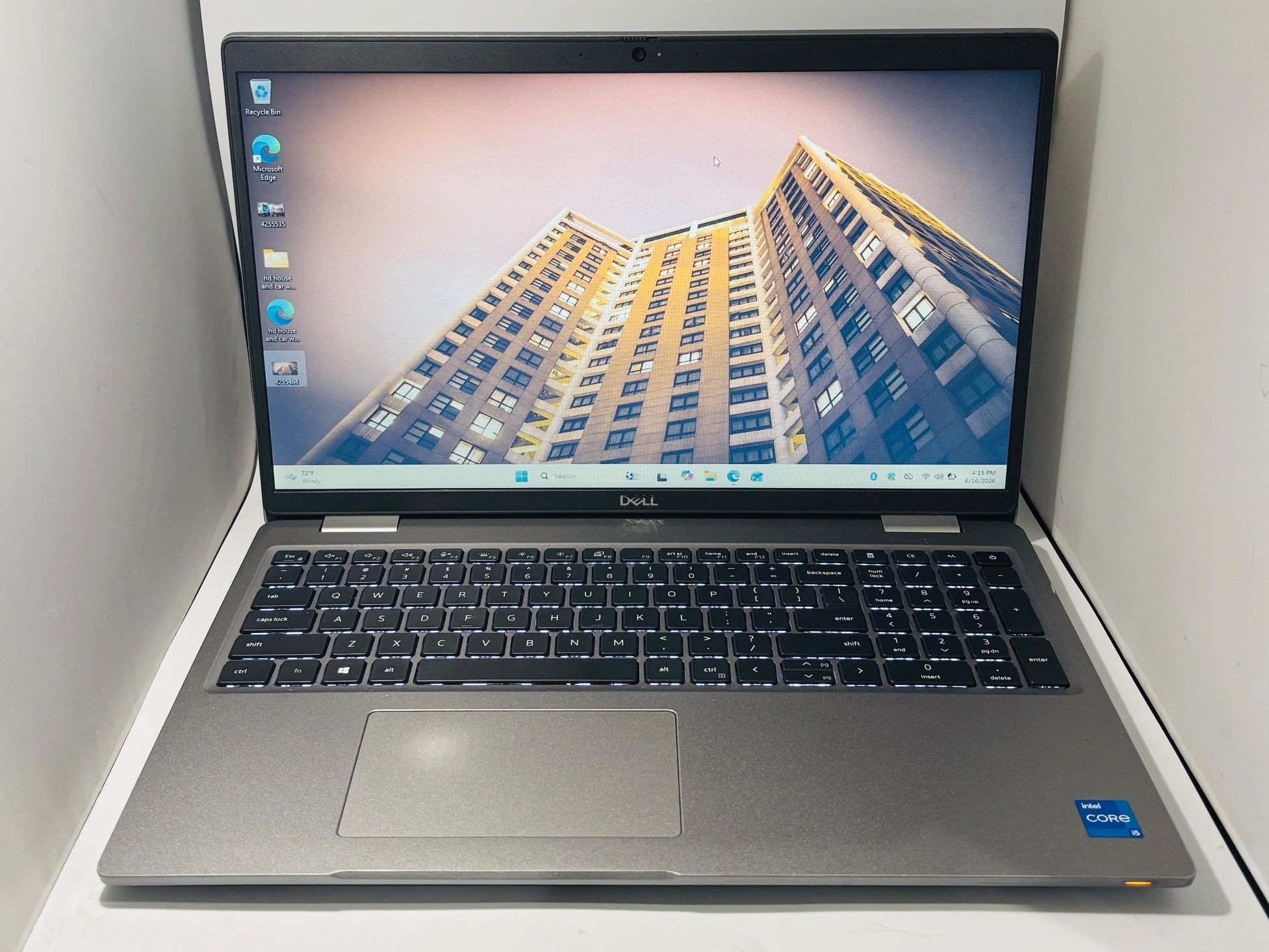 Dell Latitude 5520 15.6” Core i5-11th Gen 16GB RAM 256GB