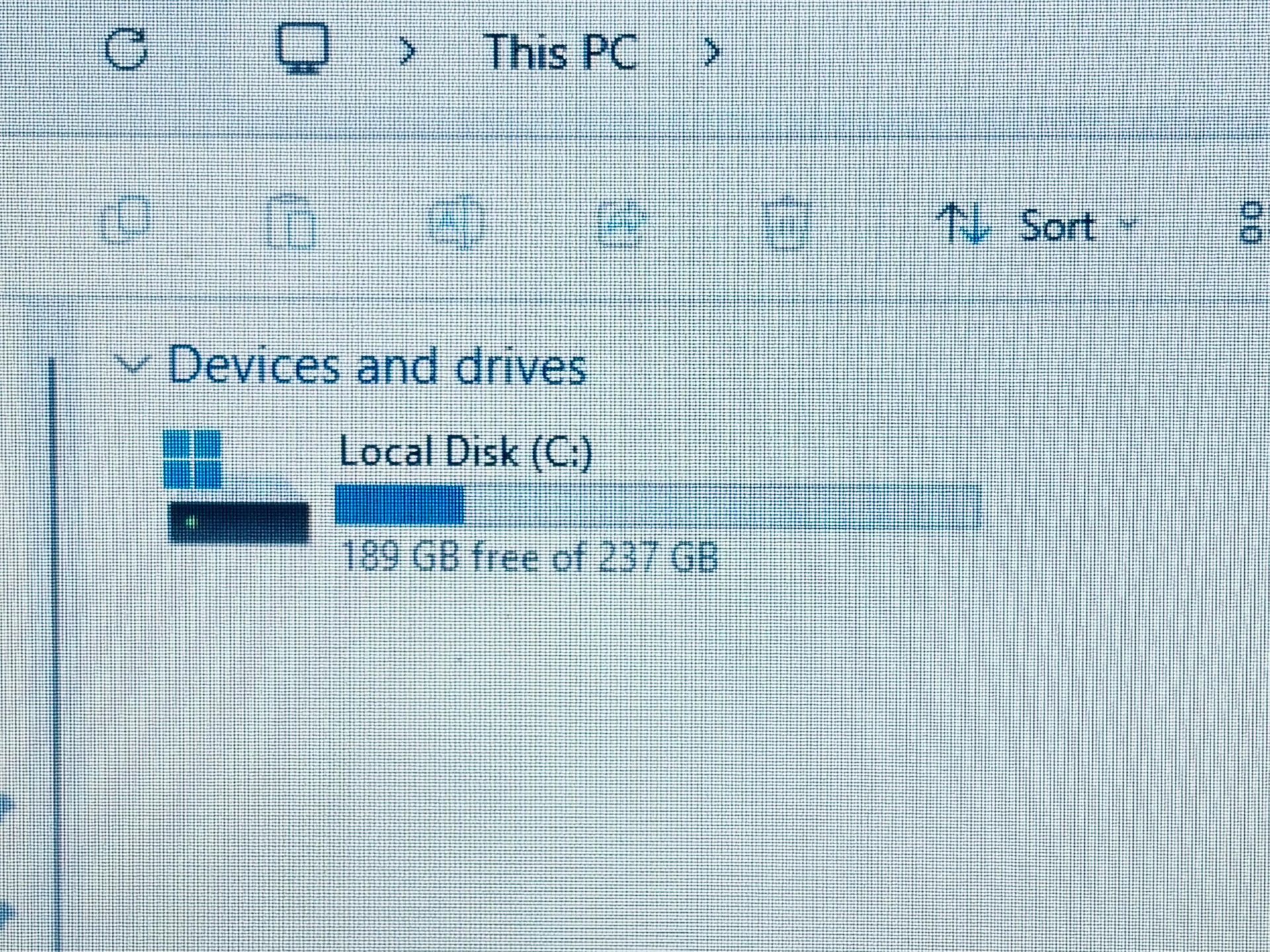 Dell Latitude 5520 15.6” Core i5-11th Gen 16GB RAM 256GB - photo 2