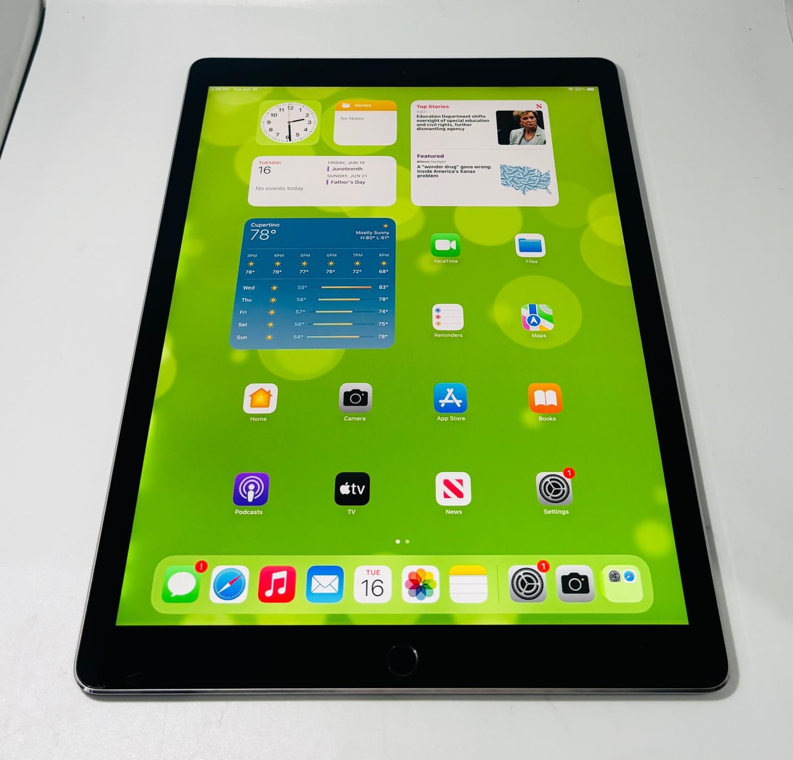 Apple iPad Pro 12.9” 2nd Gen Cellular Unlocked