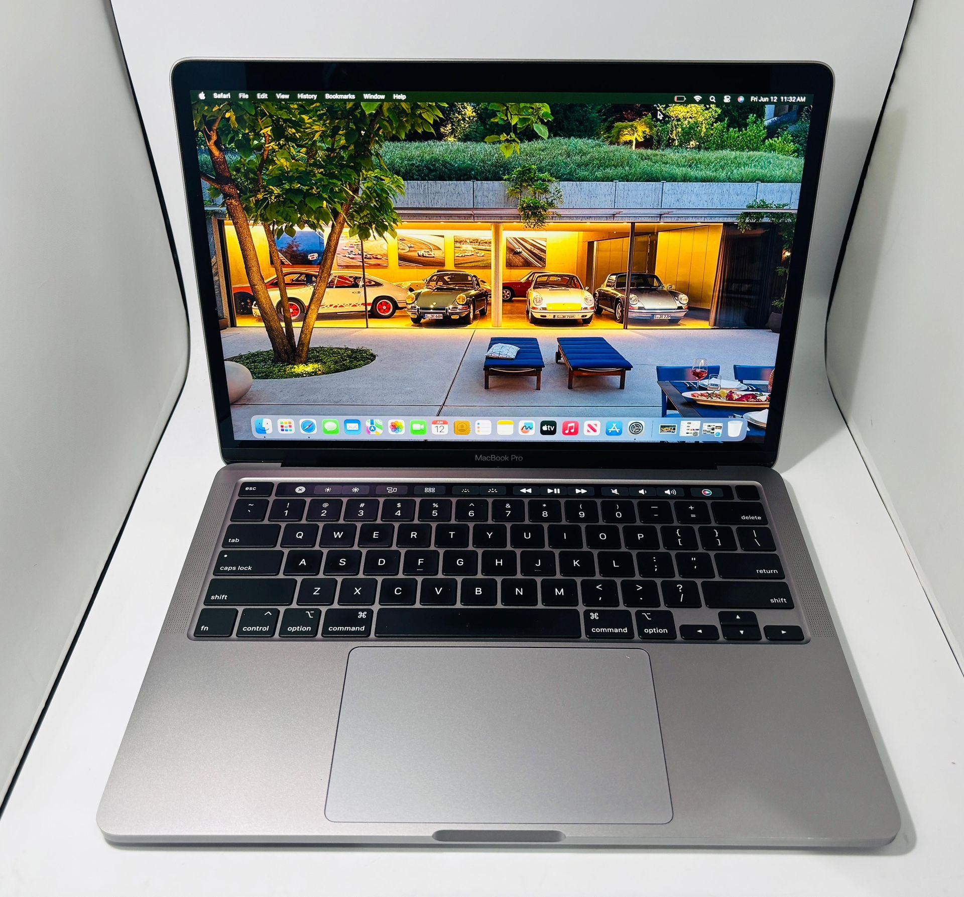 Apple MacBook Pro 13” 2020 TouchBar Core i5 32GB RAM 512GB