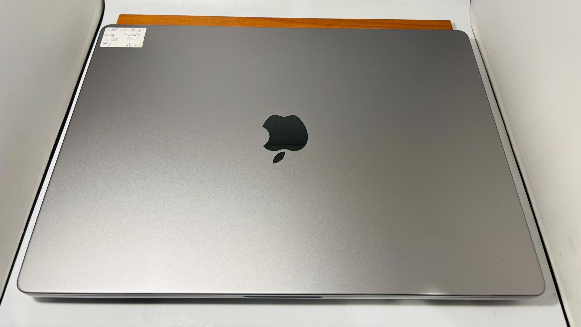 Apple MacBook Pro 16-inch M1 PRO 16GB 512GB Fully Functional - photo 5