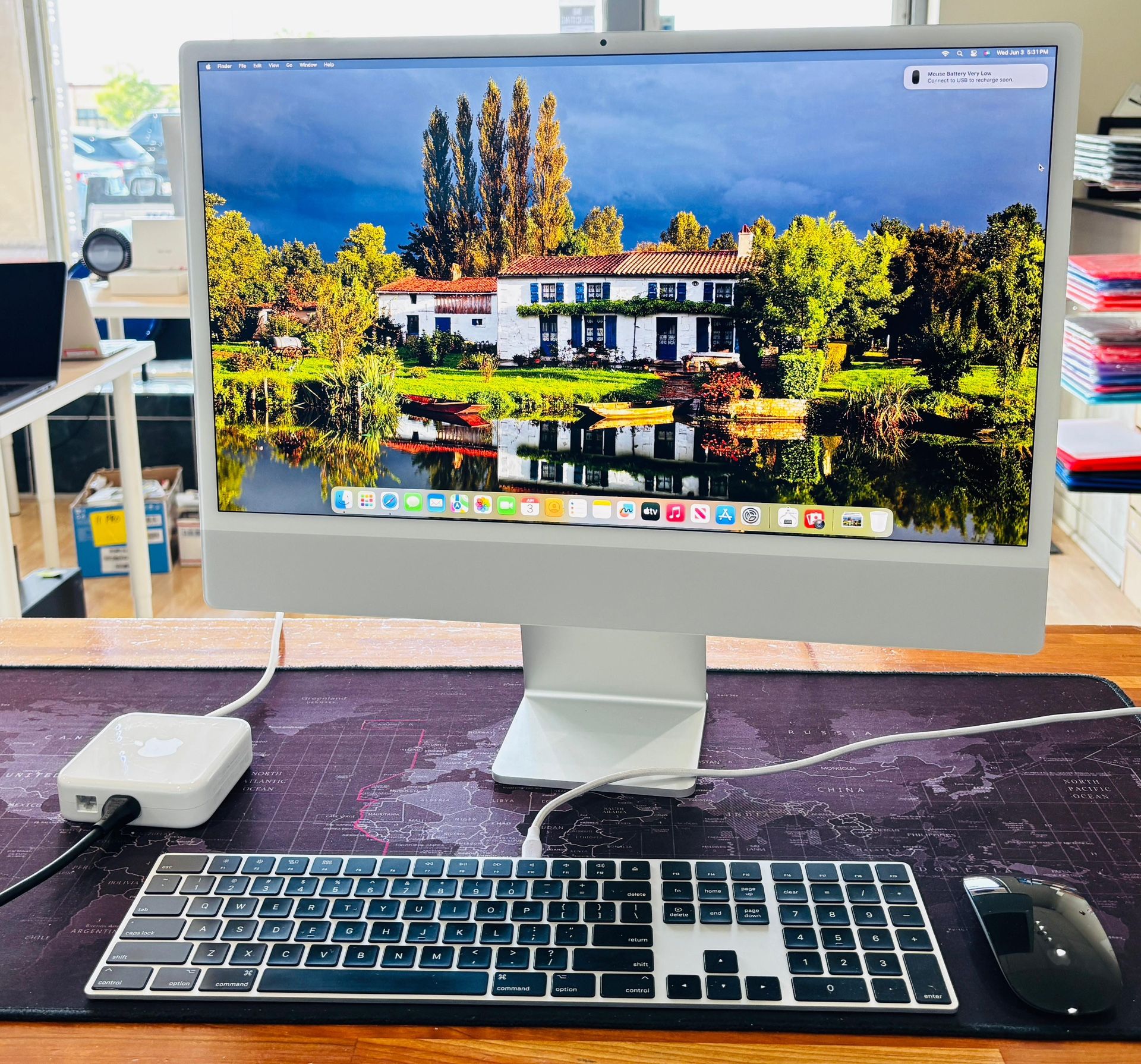 iMac 24” 2023 M3 | 16GB RAM | 1TB SSD | Like New