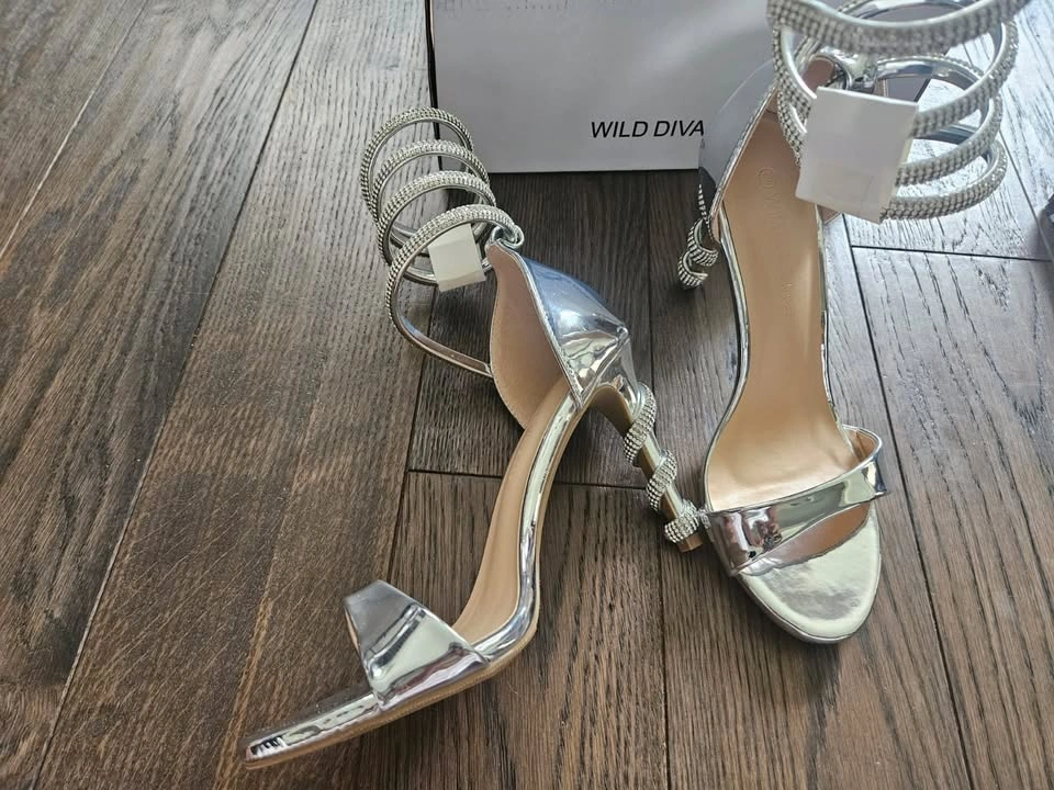 Womens's Rhinestone Heels - photo 3
