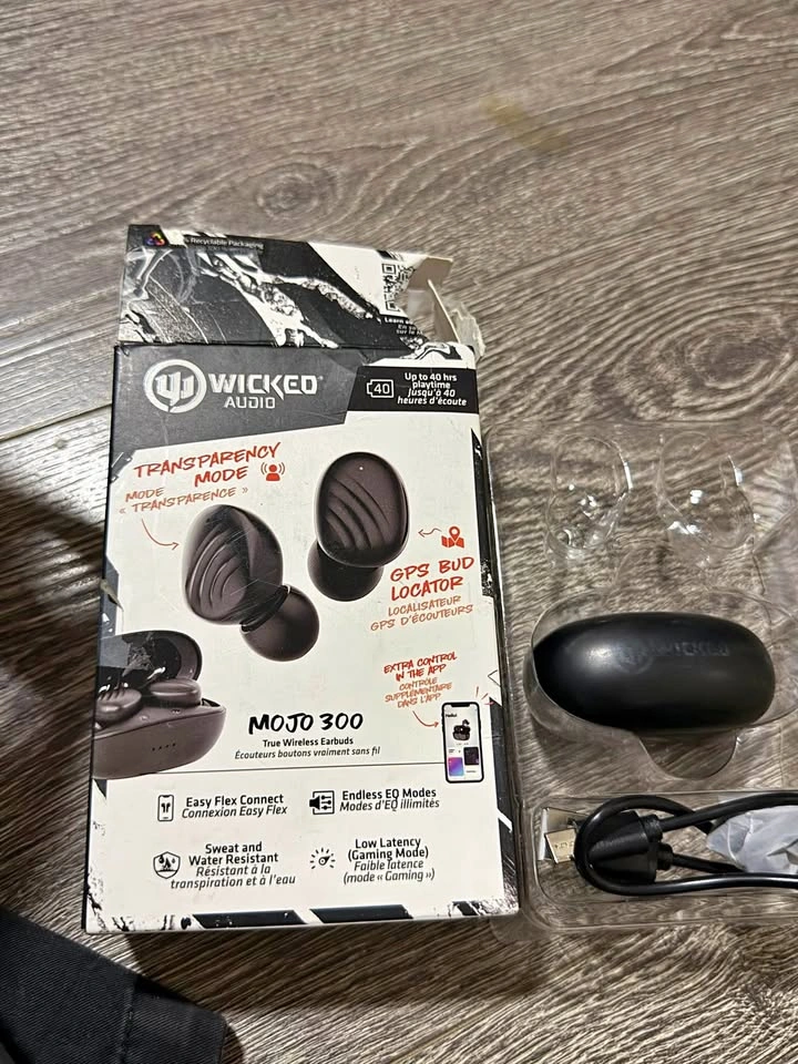 Wicked Audio MOJO 300 True Wireless Earbuds