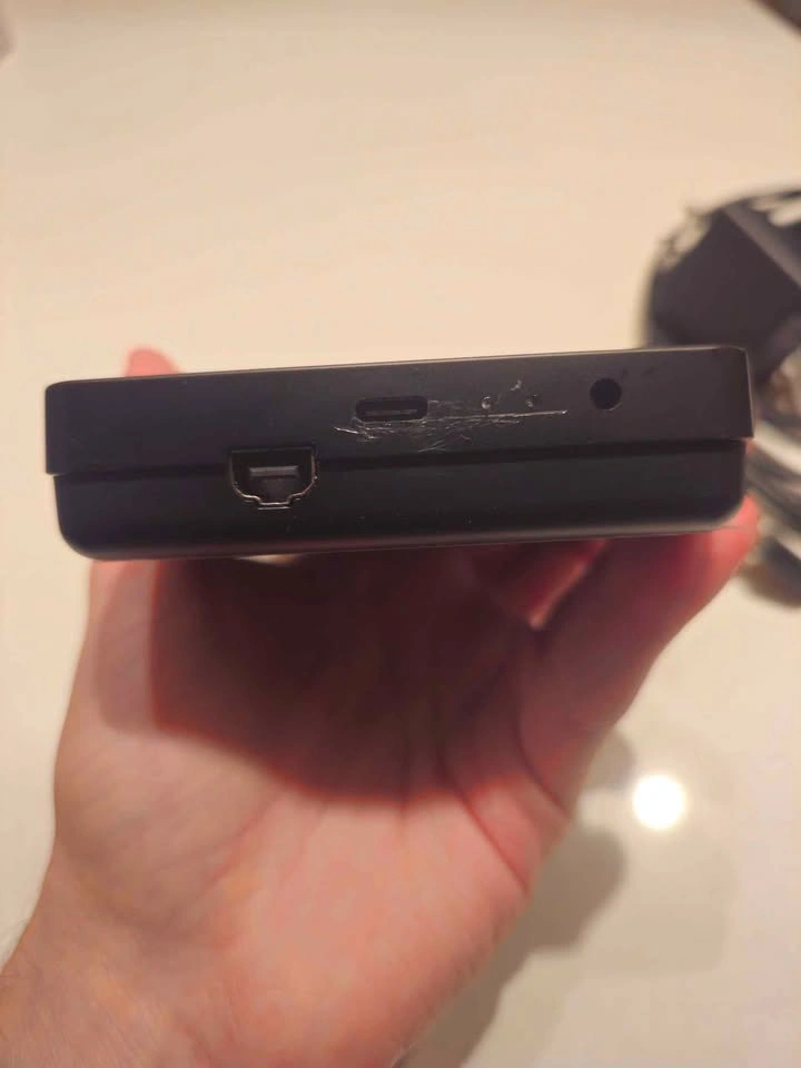Analogue Pocket + Dock + Game Gear Adapter - photo 4