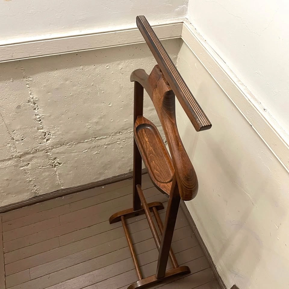 VTG Mid-Century Modern Suit Valet Stand w/ Shoe Rack 44” - photo 3