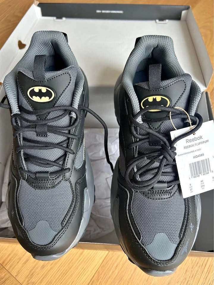 Reebok Fluffipuff Batman Sneakers Size 9