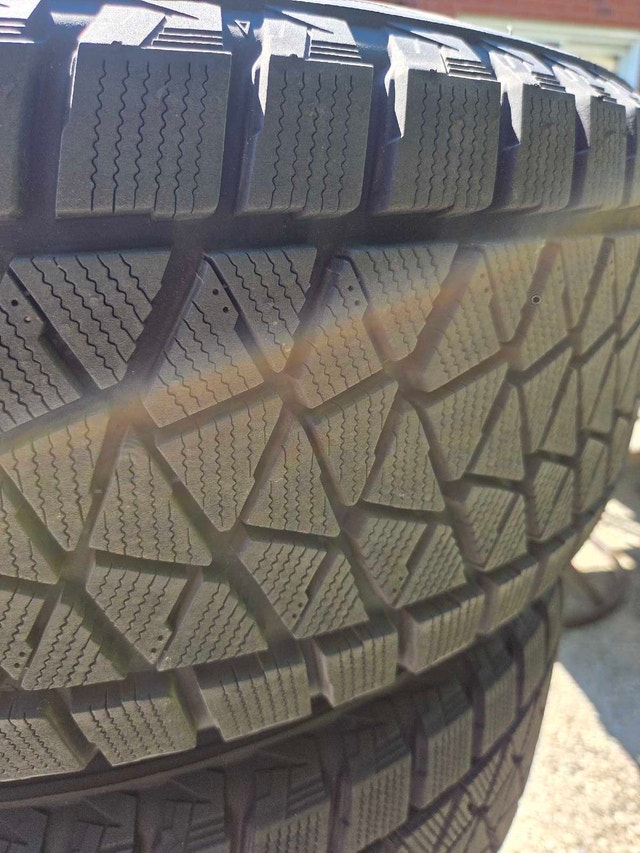 Winter tires on rims - photo 3