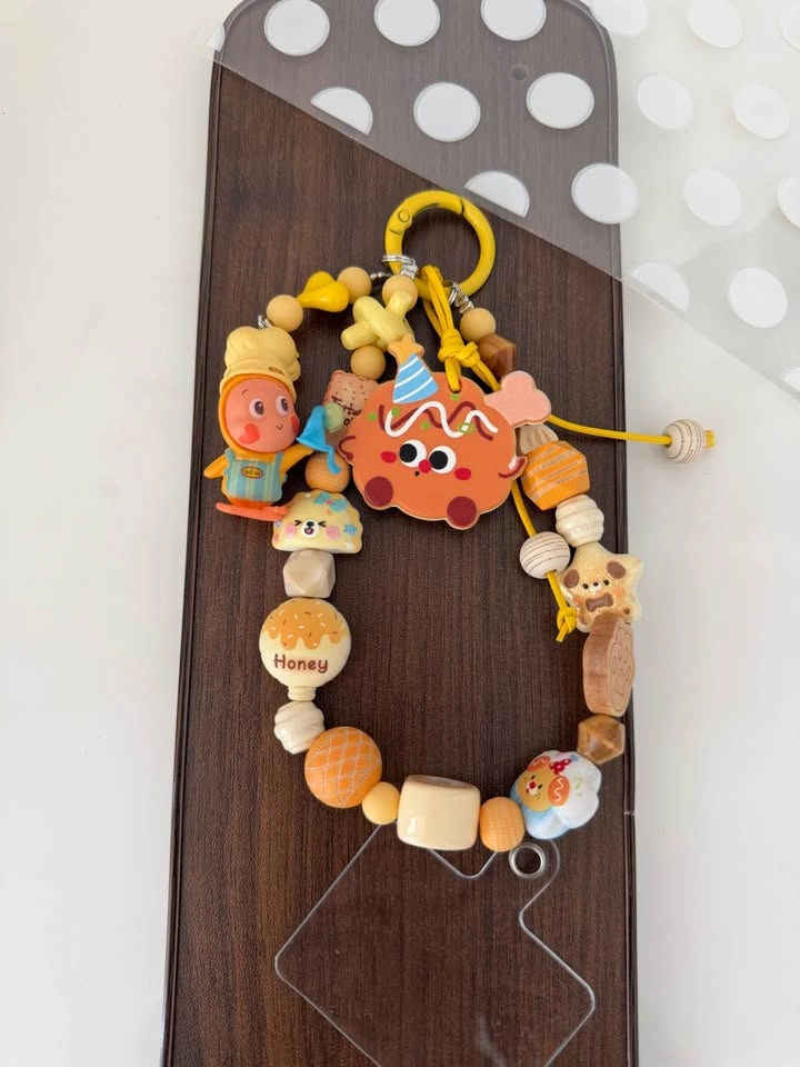Handmade Kawaii Beaded Phone/Bag Charm/Keychain - Twinkle - photo 3