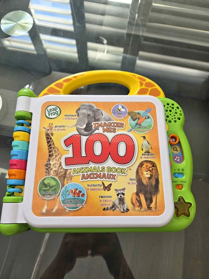 LeapFrog 100 Animals Book Interactive Bilingual Toy