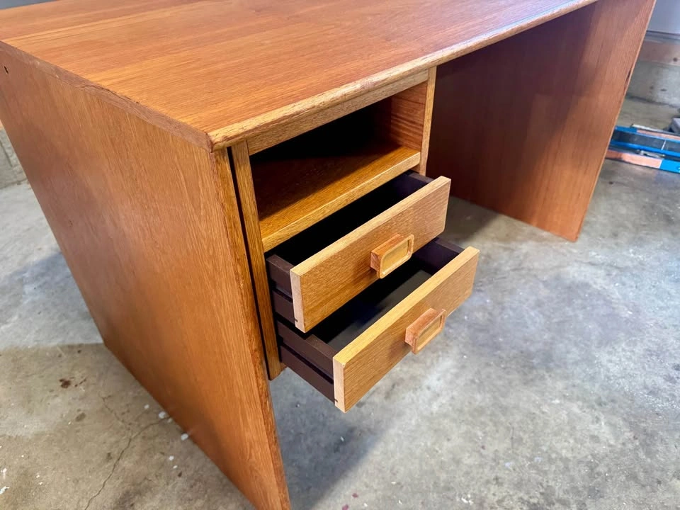 Mid Century Teak Desk - photo 3