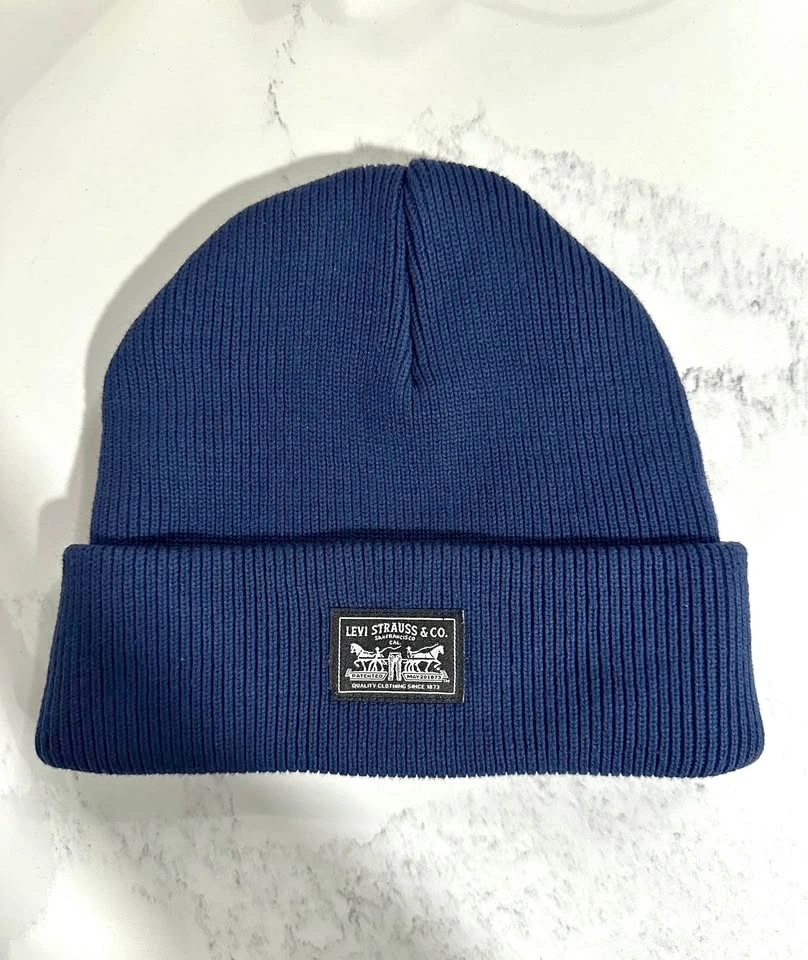 Levis Backpatch beanie