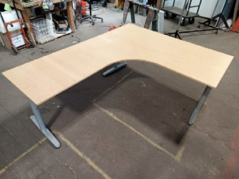 VIRTUALLY BRAND NEW - IKEA CORNER DESK - photo 2
