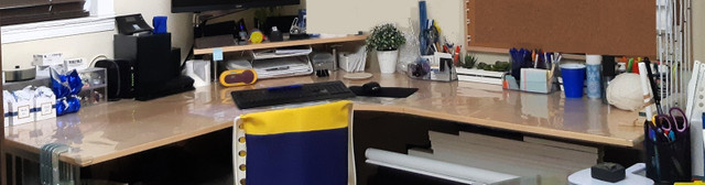 MINT CONDITION - IKEA CORNER DESK (OBO) - photo 2