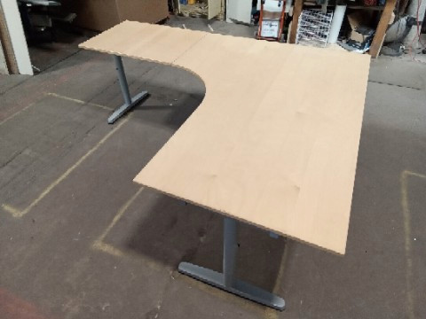 MINT CONDITION - IKEA CORNER DESK (OBO) - photo 3