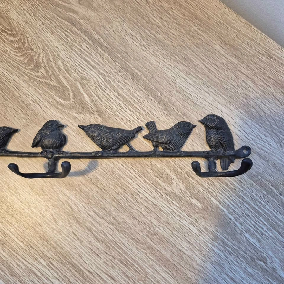 Cast Iron Bird Hook for the Wall - photo 3