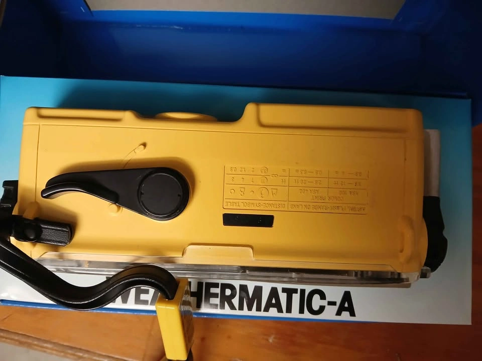 Minolta Weathermatic-A Vintage - photo 4